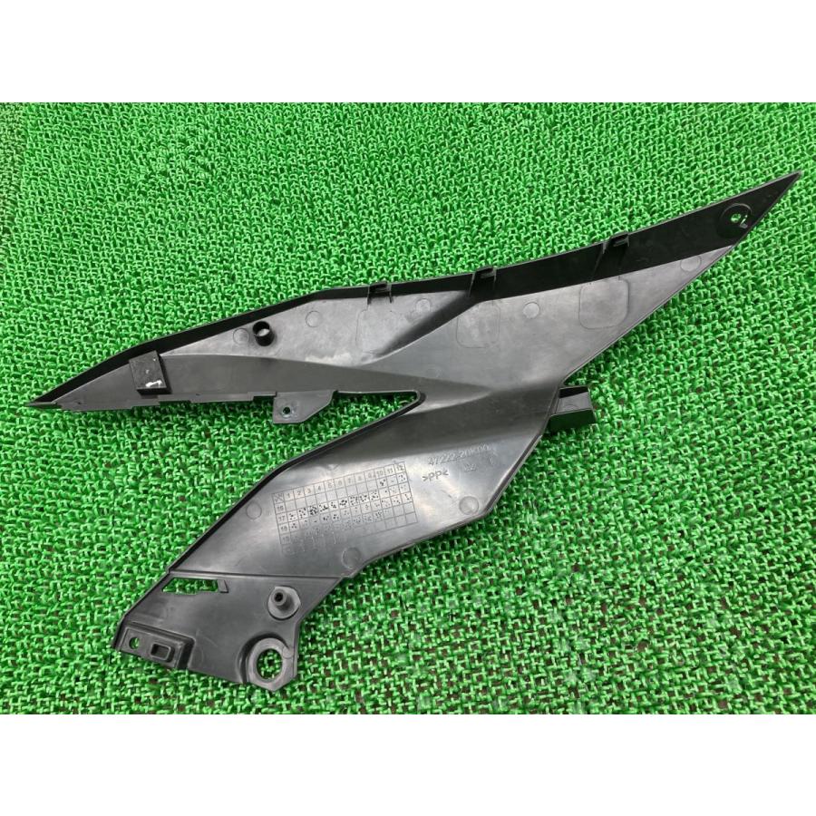 スズキ（SUZUKI） GSX250R サイドカウル 左 黒 20K0 純正 中古 バイク