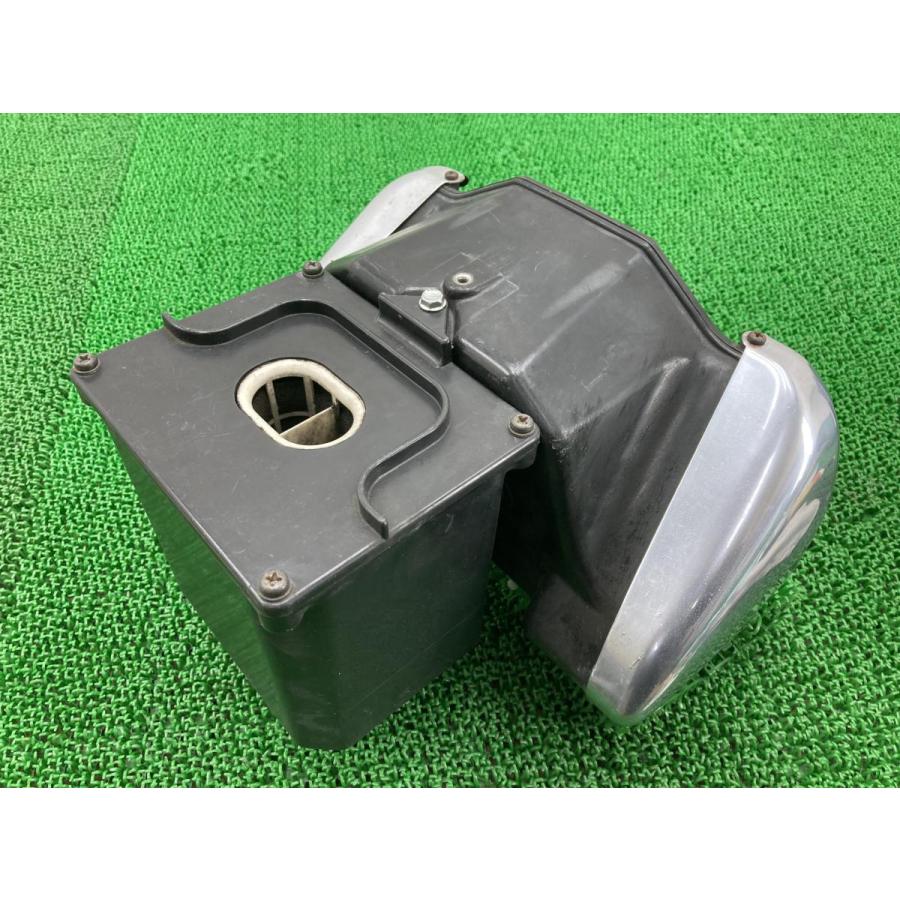 ゼファー1100 エアクリーナーボックス A090 カワサキ 純正 中古 バイク