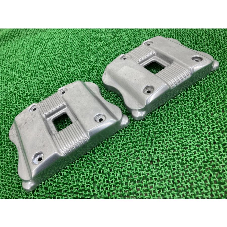 XL883 XL1200 ロッカーカバー 前後 17581-04 ハーレー 純正 中古 XL883 XL1200 ロッカーカバー 前後 17581-04 ハーレー 純正 中古
