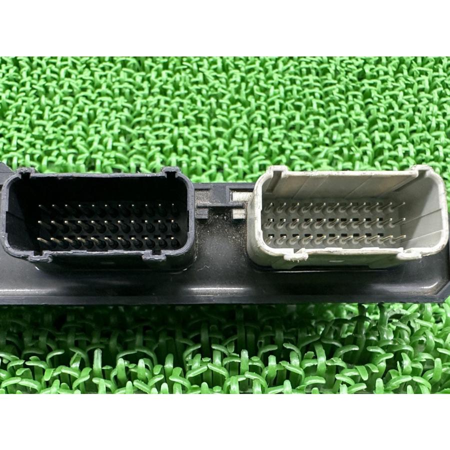 CBR250RR ECU ホンダ 純正 中古 バイク 部品 MC51 ECM PGM-FIユニット エンジンコントロールユニット 機能的問題なし 車検 Genuine Phの画像