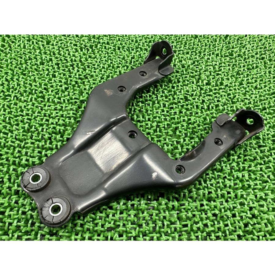 YAMAHA（ヤマハ） SR400 ヘッドライトステー 純正 中古 バイク 部品