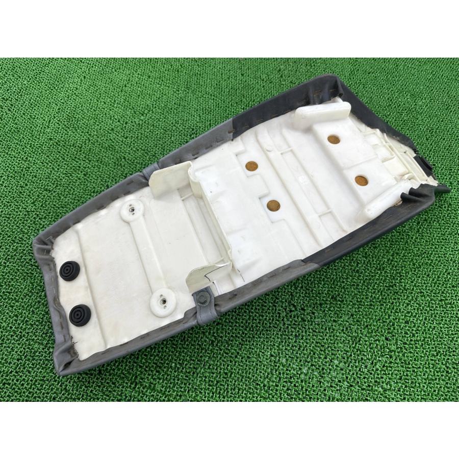 YAMAHA（ヤマハ） TW200 シート 2JX 純正 中古 バイク 部品 DG07J
