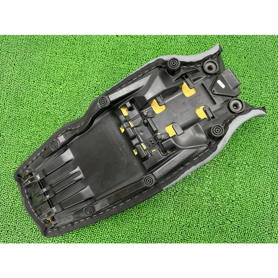 BMW F700GS シート 5253 7697694 BMW 純正 中古 バイク 部品