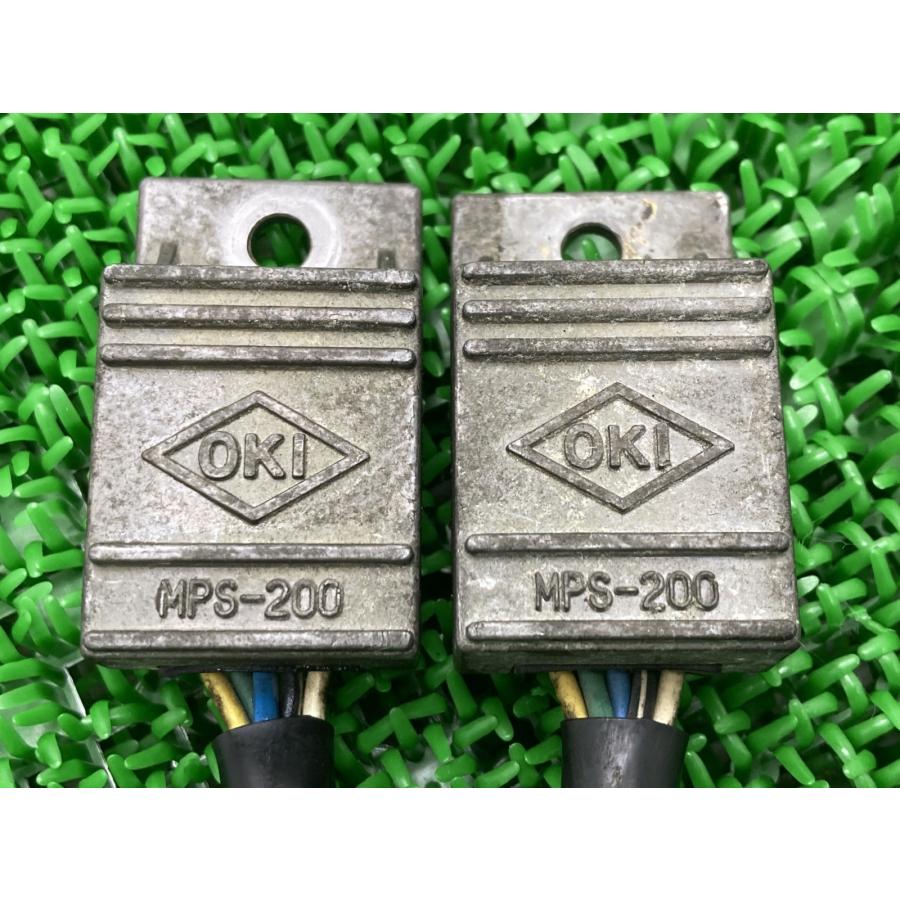 CB750F CB750K イグナイター ホンダ 純正 中古 バイク 部品 RC04 RC01 CDI スパークユニット 機能的問題なし品薄 車検 Genuine Nlの画像