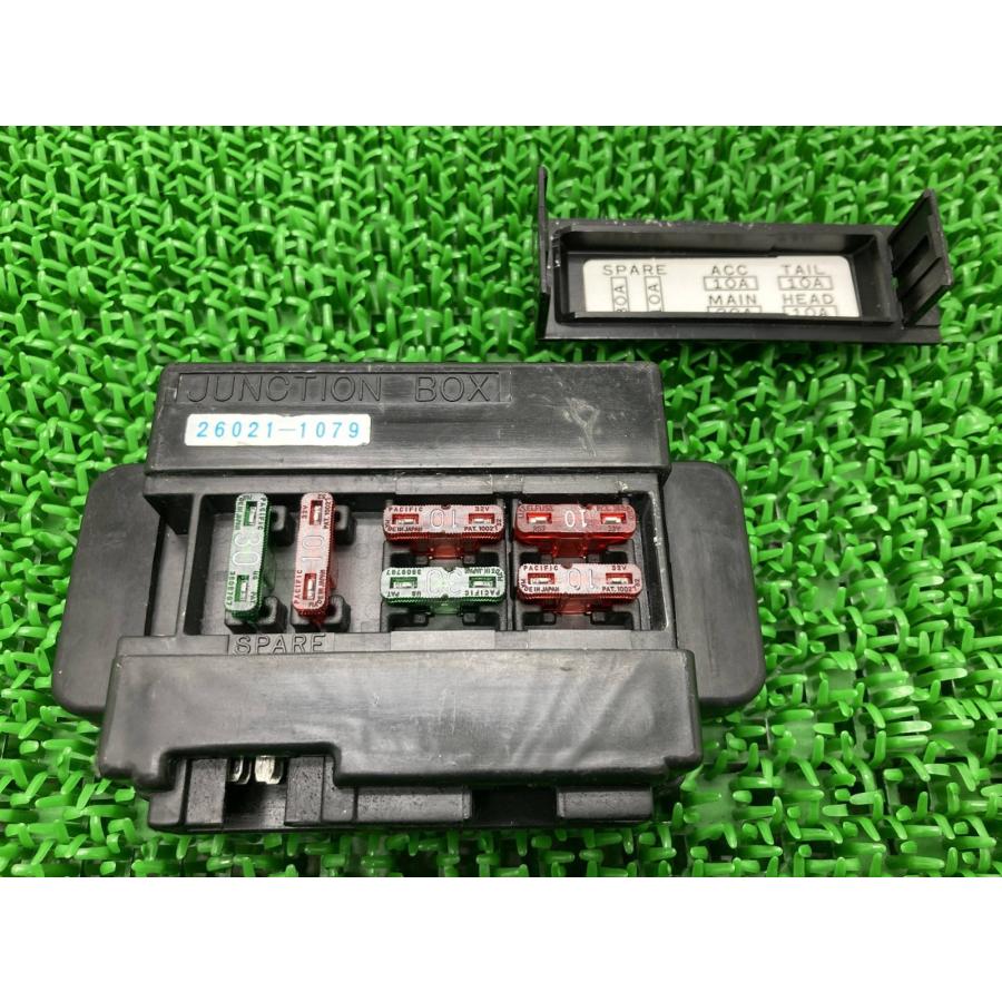 カワサキ（Kawasaki） ゼファー1100 ヒューズボックス 26021-1079 純正