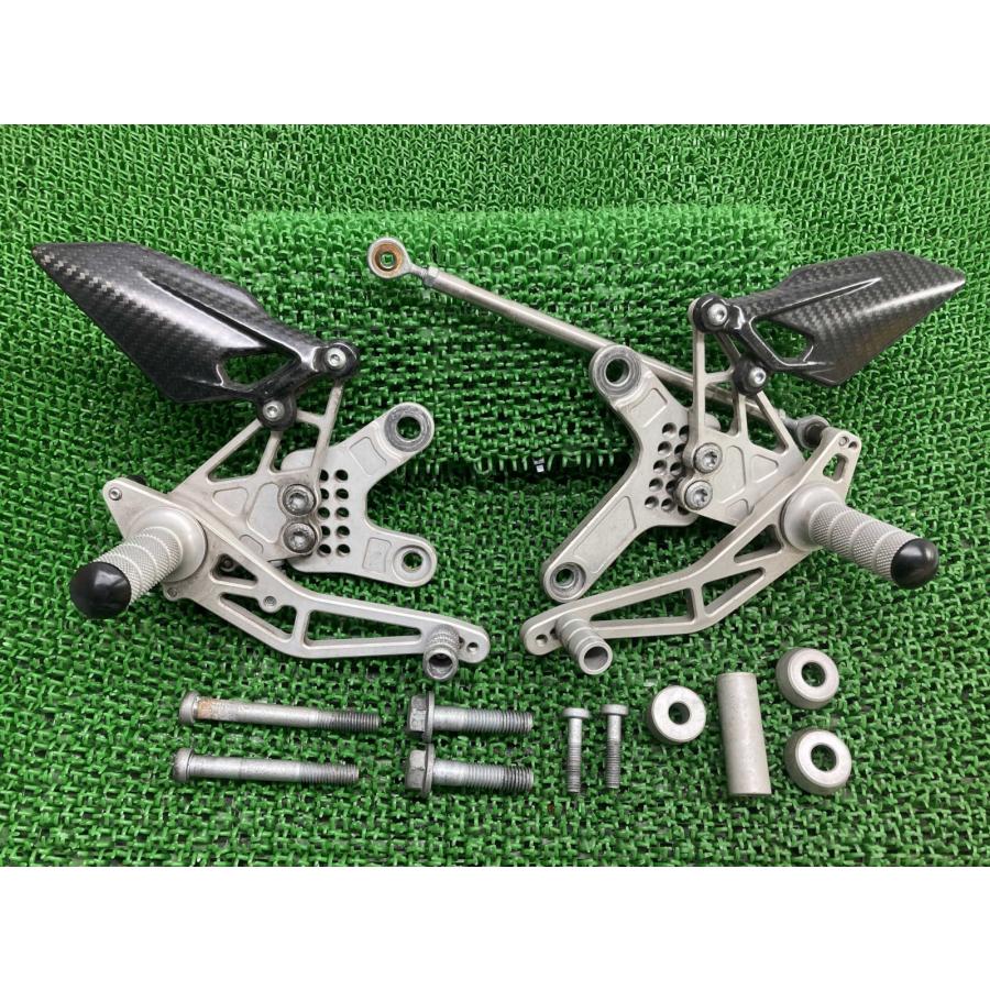 KTM 790 890 DUKE 純正タンデムステップ KTM 790 890デューク ステップ 左右 1455/641.03.938.044/641.03