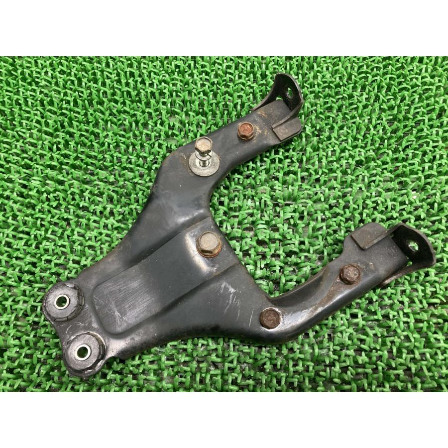 YAMAHA（ヤマハ） SR400 ヘッドライトステー 純正 中古 バイク 部品