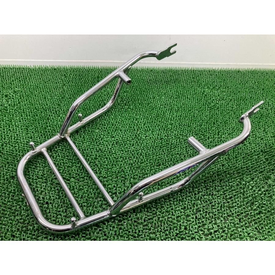 カワサキ（Kawasaki） W650 リアキャリア 純正 中古 バイク 部品
