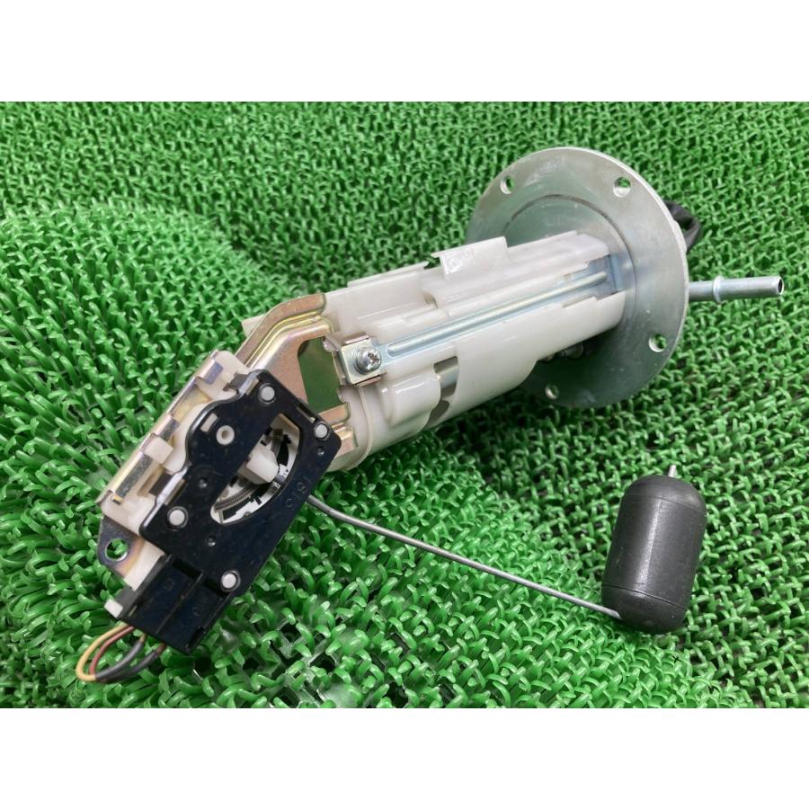 GSX-R600 フューエルポンプ 15100-14J00 スズキ 純正 中古 GN7EA L1-L8 フューエルセンサー 燃料ポンプ コンディション良好 Yk スズキ（SUZUKI） GSX-R600 フューエルポンプ 15100-14J00 純正 中古