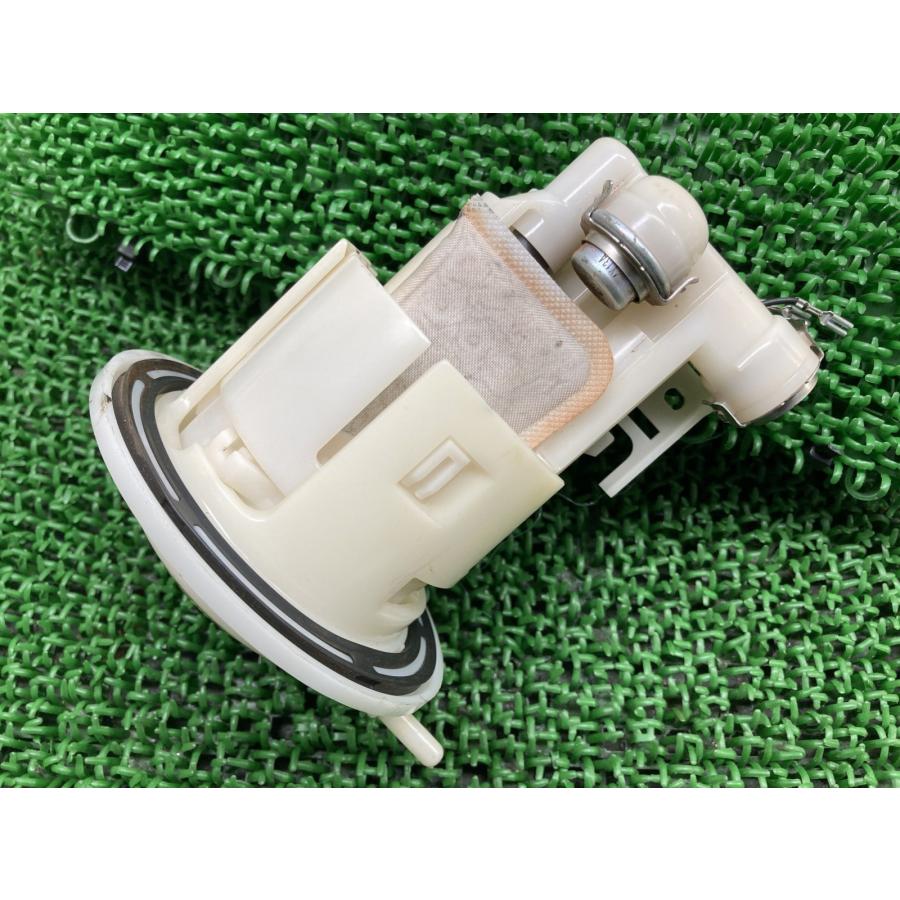 カワサキ（Kawasaki） NINJA250SL フューエルポンプ 純正 中古 バイク