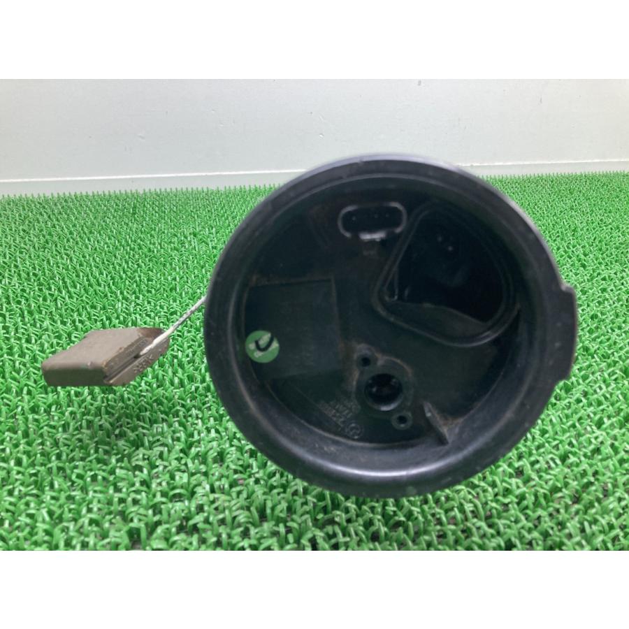 BMW F650GS フューエルポンプ 7723150-04 BMW 純正 中古 バイク 部品