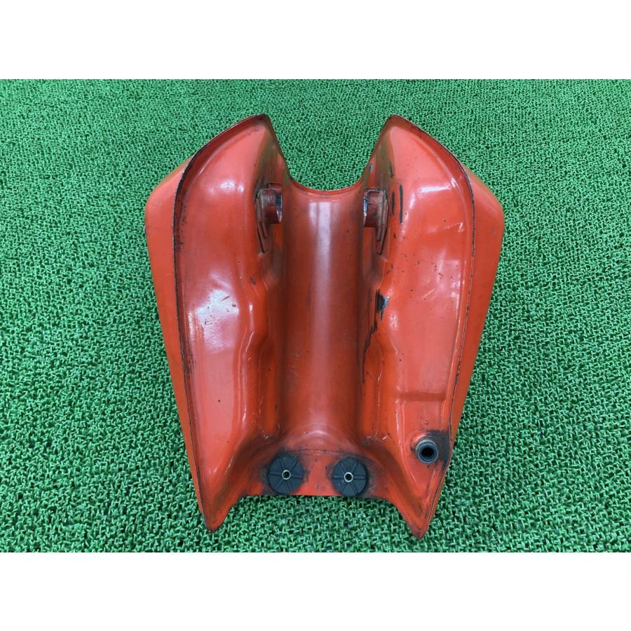 Xlr250r 燃料タンク ホンダ（HONDA） XLR250R タンク 赤 純正 中古 バイク 部品 MD22