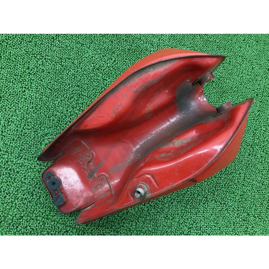 ホンダ（HONDA） XL250R タンク 純正 中古 バイク 部品 MD03