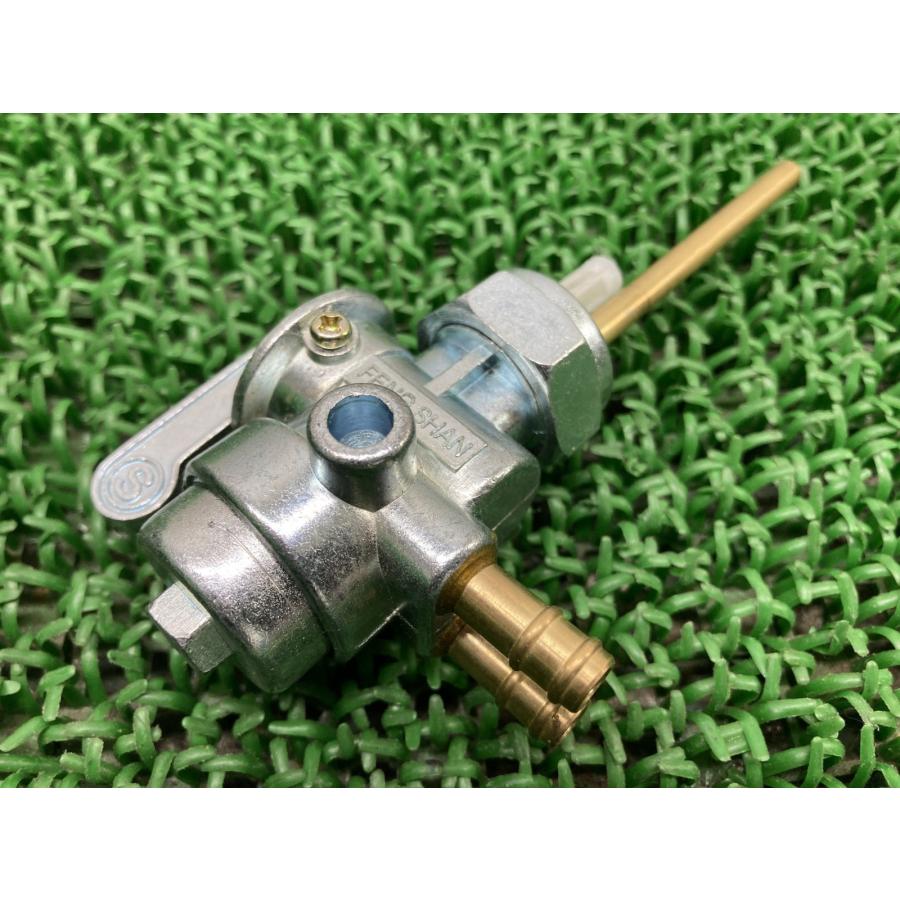 Z1 Z2 フューエルコック 社外 中古 バイク 部品 ノーマルタイプ 取り付け内径20.5mm 900Super4 750RS Z1R KZ900 sO Z1 Z2 フューエルコック 社外 中古 バイク 部品 ノーマルタイプ