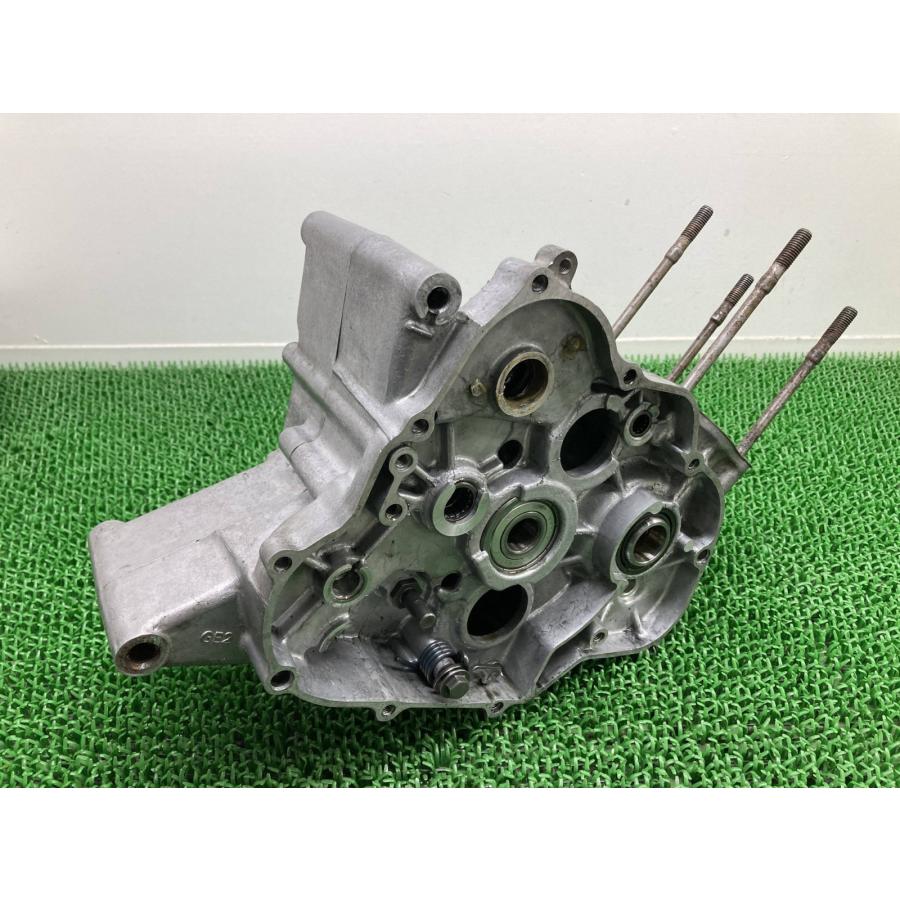 NSR50 NSRmini NS50F NS50R Lクランクケース ホンダ（HONDA） NSR50 クランクケース 純正 中古 バイク 部品 AC10
