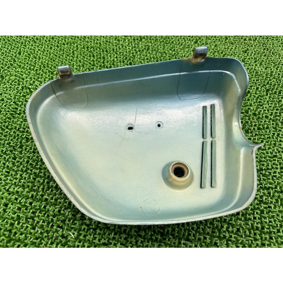 CB250エクスポートサイドカバー ホンダ（HONDA） CB250エクスポート サイドカバー 左 青 純正 中古