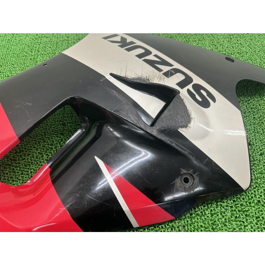 スズキ（SUZUKI） RGV250ガンマ サイドカウル 右 黒/赤 22D 純正 中古