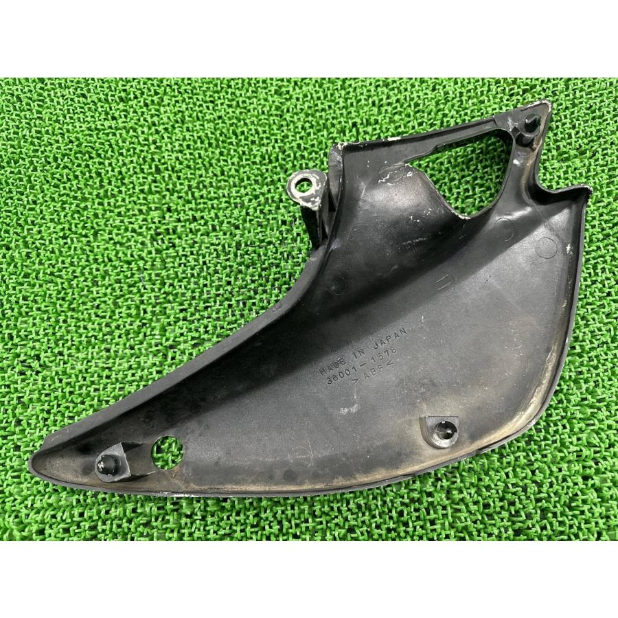 カワサキ（Kawasaki） バリオスII サイドカバー 左 36001-1578 純正