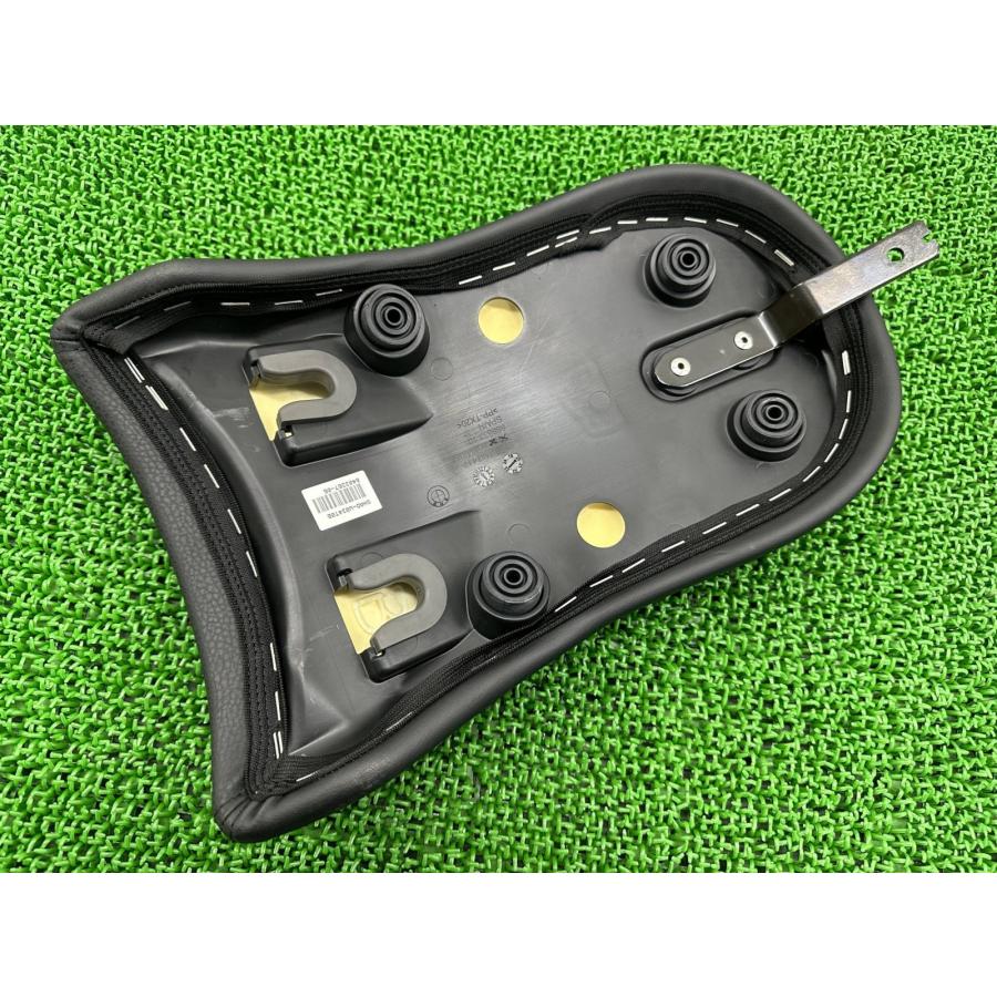 BMW R18クラシック タンデムシート 5253 9467417 BMW 純正 中古 バイク