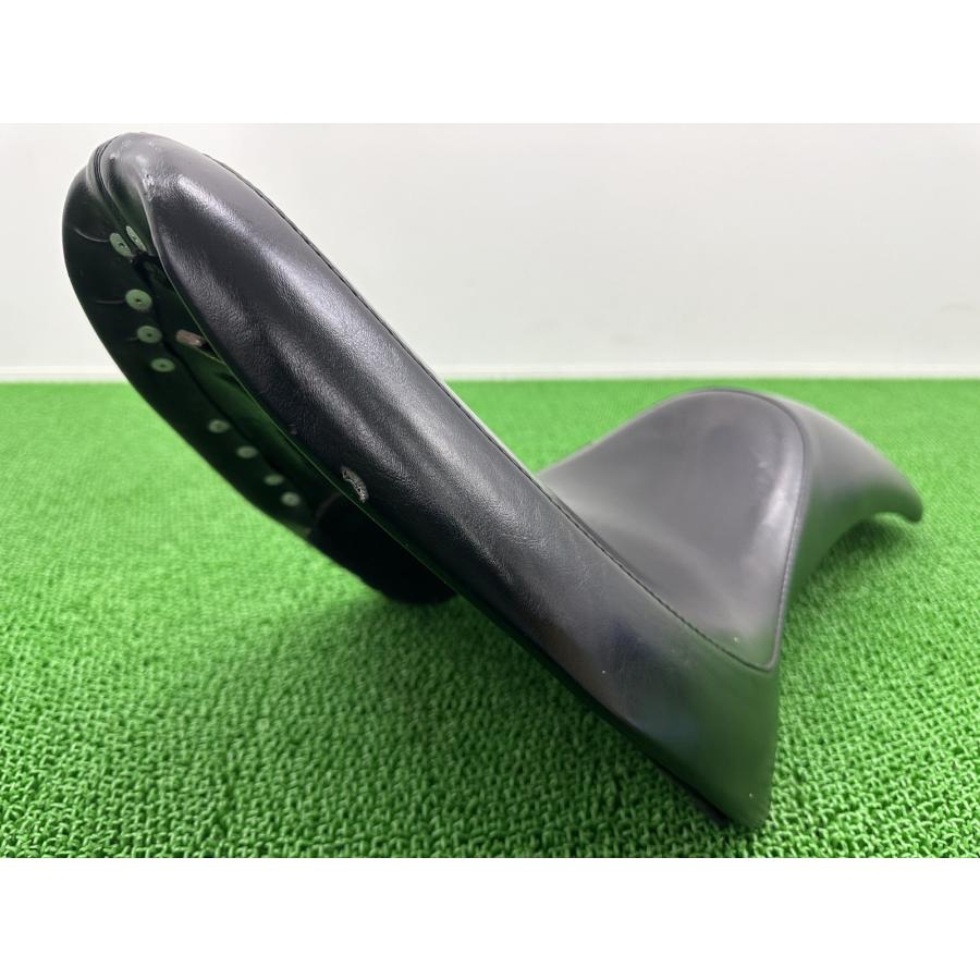 ラペラ製ソフテイル シート 社外 中古 バイク 部品 ハーレー エボ