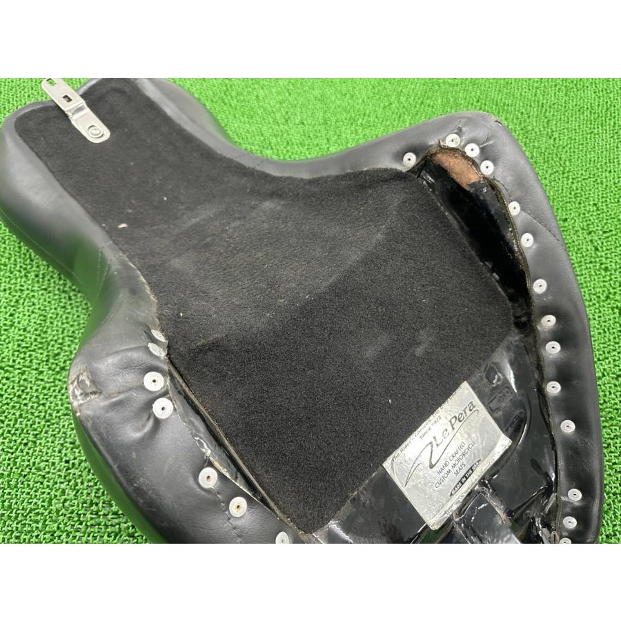 ラペラ製ソフテイル シート 社外 中古 バイク 部品 ハーレー エボ