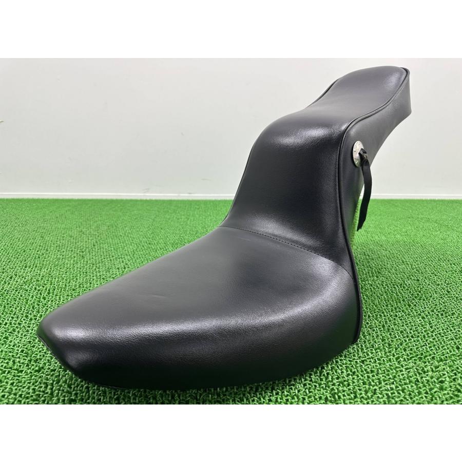 バイク部品　パーツ　ハーレーダビッドソン　FLHRS1450　取り外し　LaPeraシート　中古品 ラペラ製ソフテイル シート 社外 中古 バイク 部品 ハーレー エボ