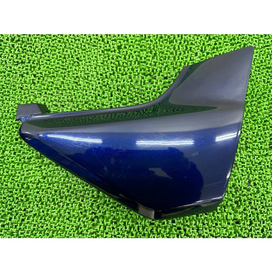 カワサキ（Kawasaki） ZRX400 サイドカバー 右 紺M 36001-1529 純正
