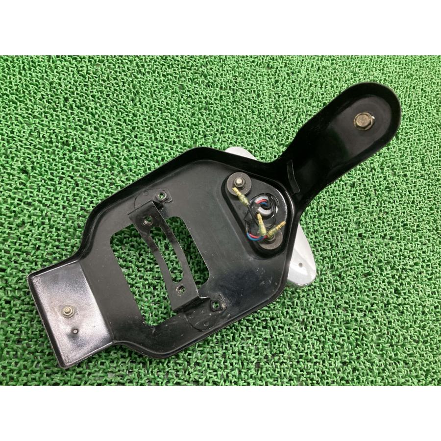 カワサキ（Kawasaki） W650 テールランプ 220-40155 純正 中古 バイク