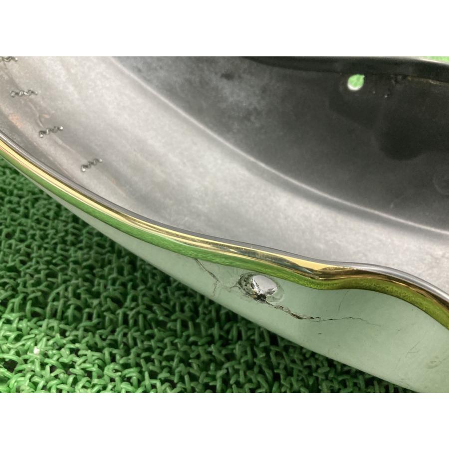 イナズマ400 フロントフェンダー パール 03F0 スズキ 純正 中古 バイク 部品 GK7BA イナズマ750 イナズマ1200 INAZUMA bO スズキ（SUZUKI） イナズマ400 フロントフェンダー パール 03F0 純正