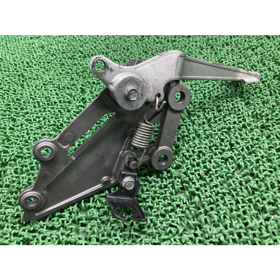 NINJA250 ステップ 左 35063-0839 カワサキ 純正 中古 EX250L ニンジャ250 ペグ メインステップ 修復素材やペイント素材に aJ カワサキ（Kawasaki） NINJA250 ステップ 右 1000 純正 中古 バイク