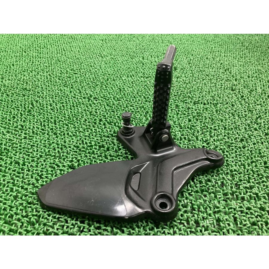 SV650X ステップ 左 黒 298848 スズキ 純正 中古 バイク 部品 VP55B メインステップ ペグ 曲がり無し 品薄 車検 Genuine Du スズキ（SUZUKI） SV650X ステップ 左 黒 298848 純正 中古 バイク