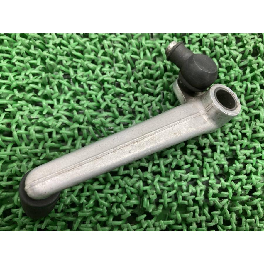 カワサキ（Kawasaki） ゼファー400 シフトペダル 純正 中古 バイク