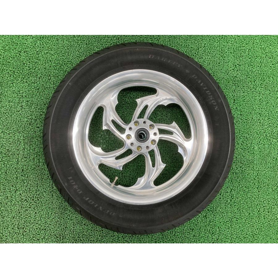 パフォーマンスマシン製ソフテイル リアホイール 社外 中古 バイク