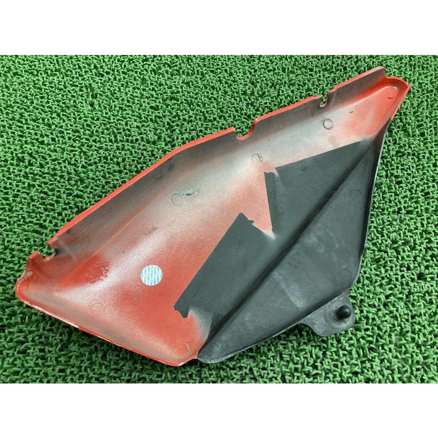 YAMAHA（ヤマハ） RZ250 サイドカバー 右 赤 4L0 純正 中古 バイク