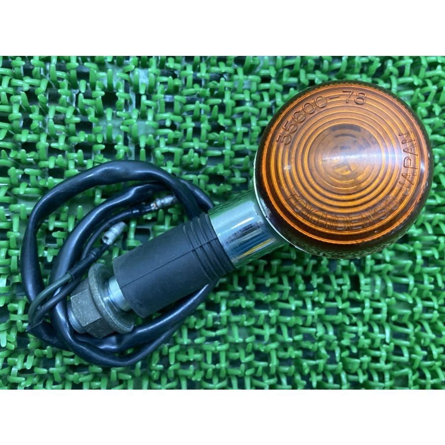 セット スズキ（SUZUKI） GSR750 ウインカー 35600-08J0 純正 中古 バイク