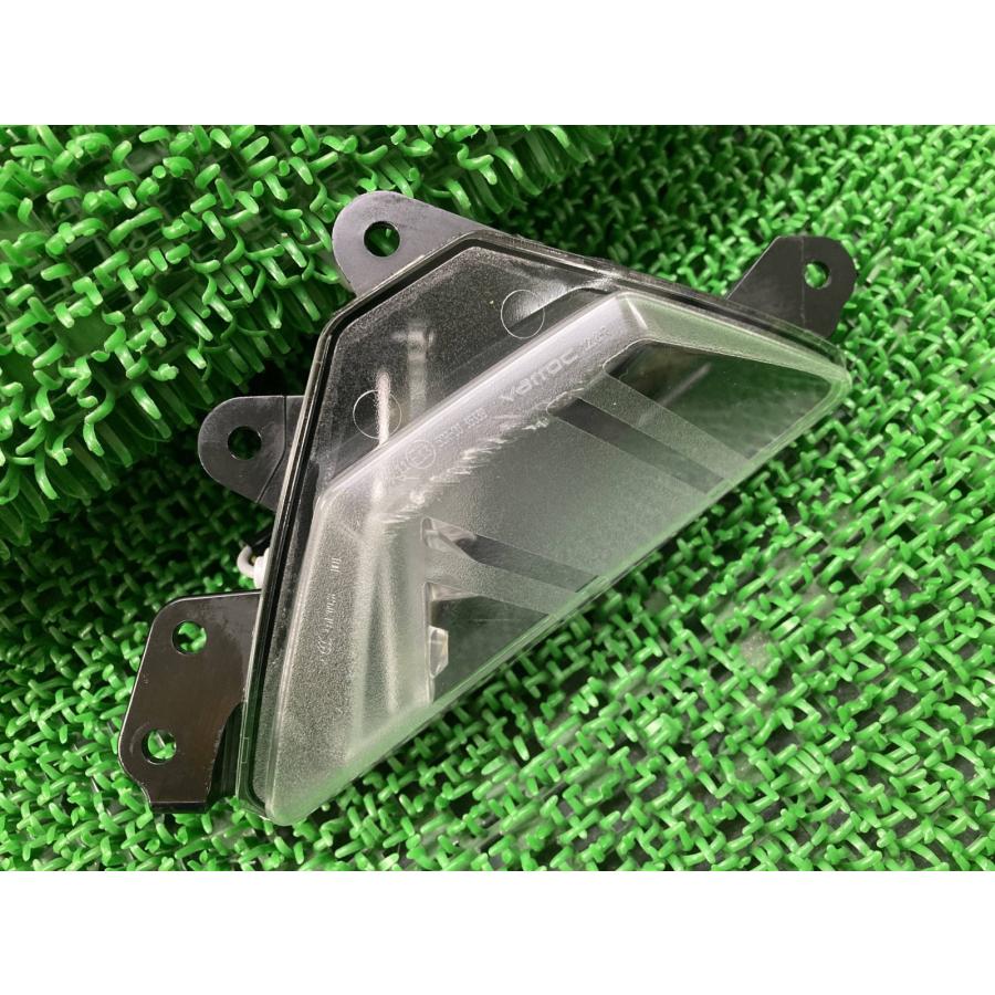 サイズ確認 カワサキ（Kawasaki） NINJA1000SX フロントウインカー 右 1218/35339