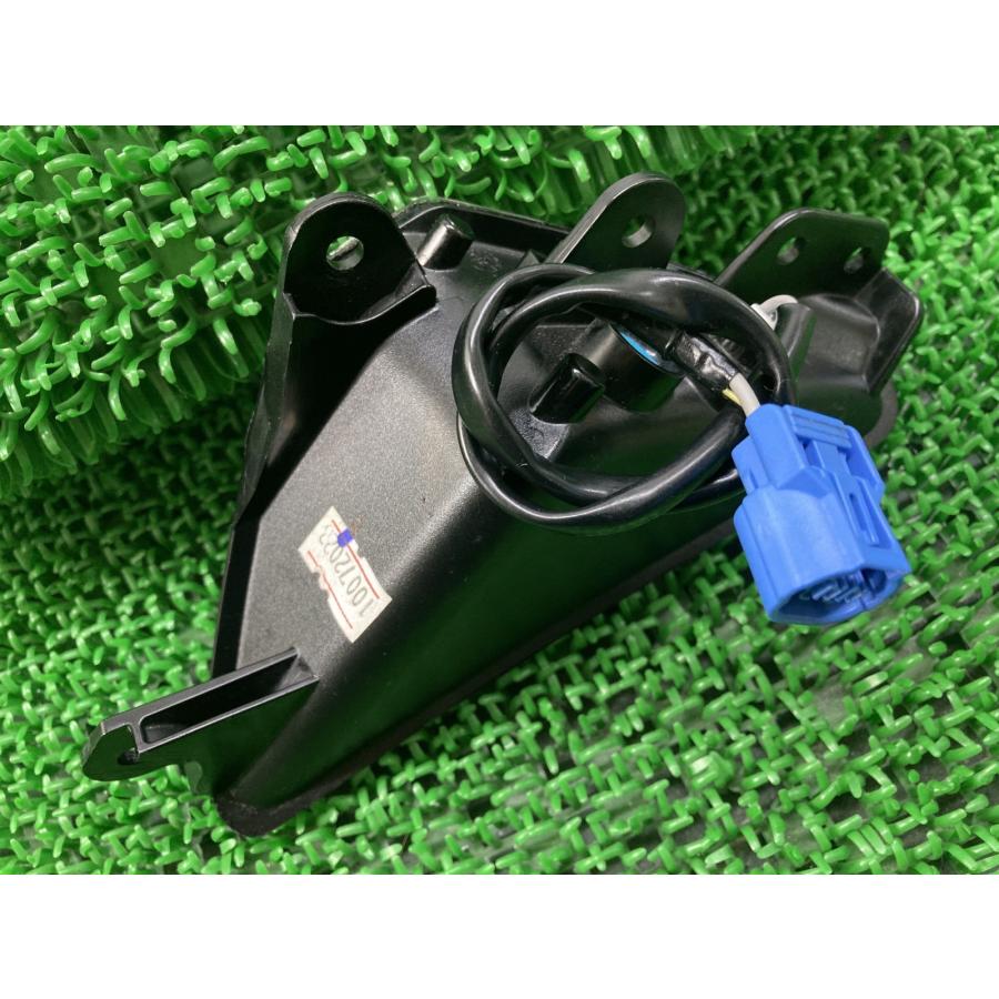 カワサキ（Kawasaki） NINJA1000SX フロントウインカー 右 1218/35339