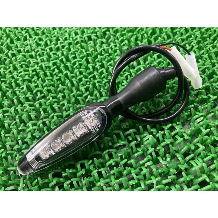 トライアンフ　triumph 純正LEDウィンカー TRIUMPH（トライアンフ） デイトナ675R ウインカー 片側 002649 純正