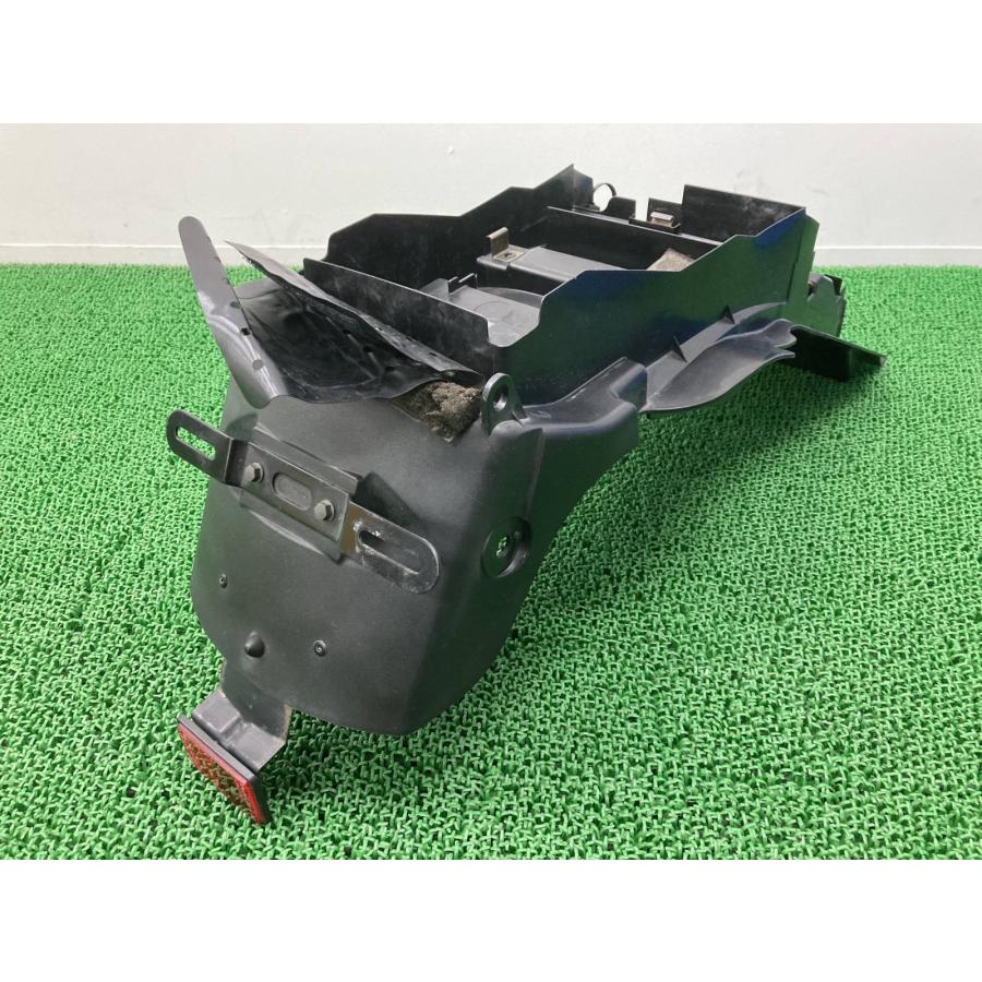 YAMAHA（ヤマハ） XJR1300 リアフェンダー 5UX 純正 中古 バイク 部品