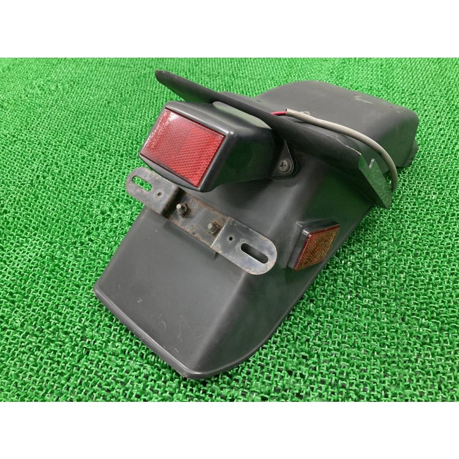 カワサキ（Kawasaki） GPZ900R リアフェンダー 35023-1324 純正 中古