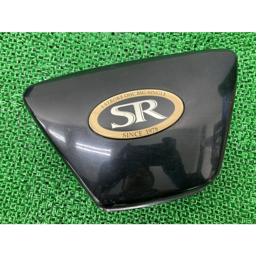 SR400 SR500 サイドカバー 左 黒M ヤマハ 純正 バイク 部品 1JR RH01J 1JN エンブレム 割れ欠け無し 品薄 車検 Genuine 【中古】 4 YAMAHA（ヤマハ） SR400 SR500 サイドカバー 左 黒M 純正 中古 バイク