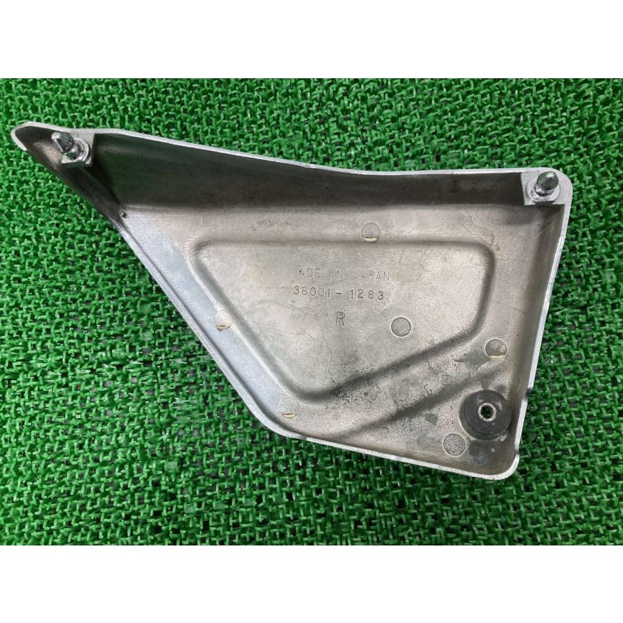 カワサキ（Kawasaki） EN400ツイン サイドカバー 右 36001-1283 純正