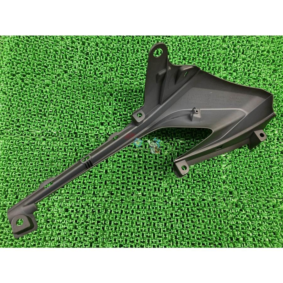 ホンダ（HONDA） CBR400R インナーカウル 右 在庫有 即納 純正 新品