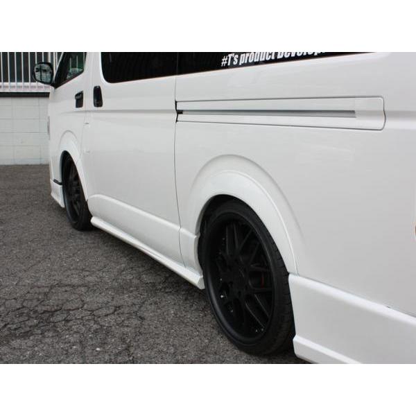 200系ハイエース オーバーフェンダートリム 塗装済 【25mmオーバー