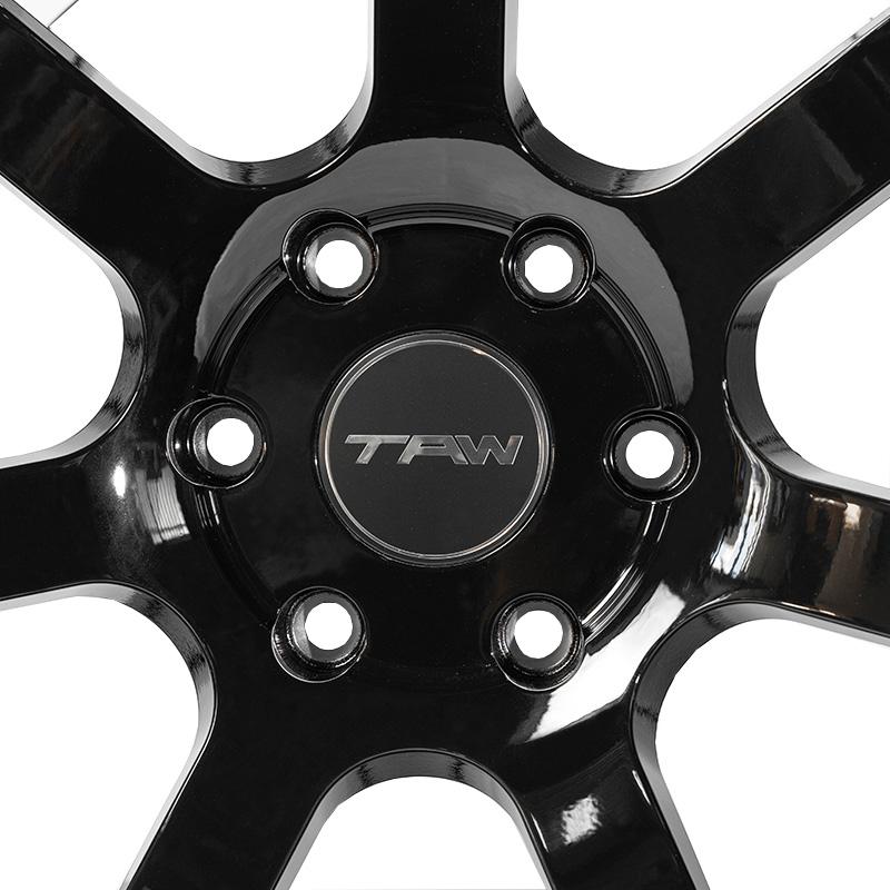 ハイエース 200系 ホイール4本セット TAW Styling6 18X8.0J +37 6H139