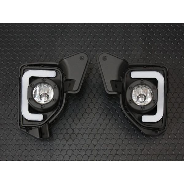 ハイエース 200系 4型 LED BAR デイライトフォグランプ（S-GL DX DXGLパッケージ ワゴンGL グランドキャビン 4型 5型 6型）