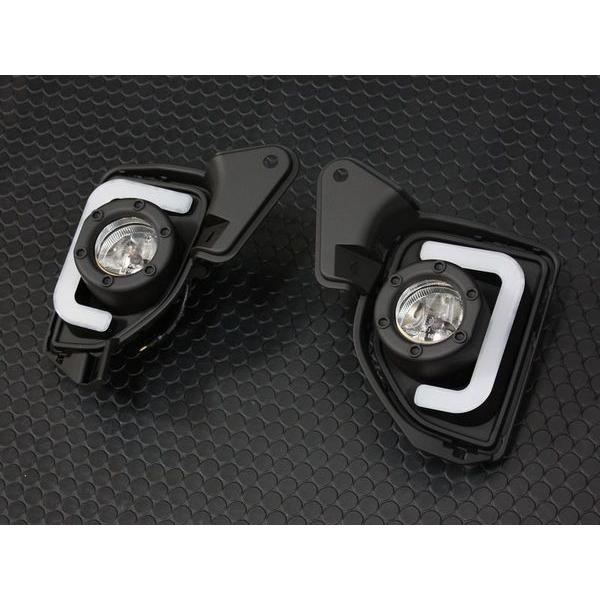ハイエース 200系 4型 LED BAR デイライトフォグランプ（S-GL DX DXGLパッケージ ワゴンGL グランドキャビン 4型 5型 6型）の画像