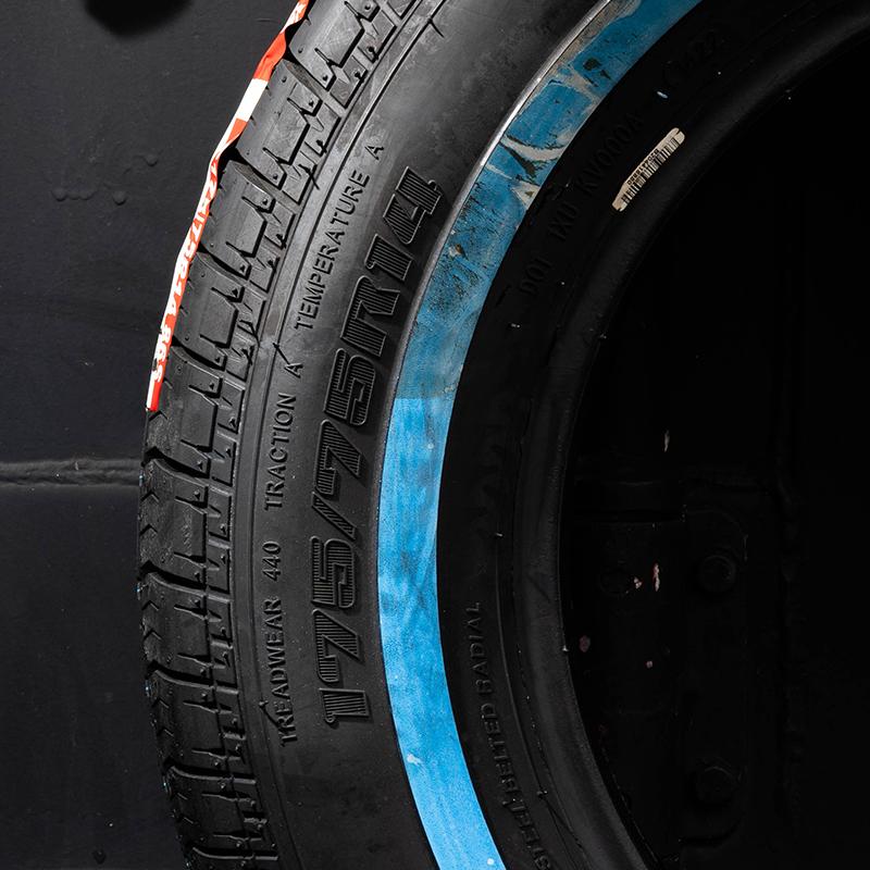 ホワイトリボンタイヤ14インチ SURE TRAC 175/75R14 2本（シュア