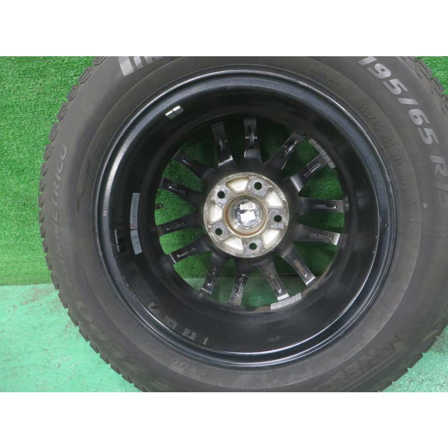 中古スタッドレスセット 195/65R15 ピレリ ICEZERO ASIMMETRICO(2023年) \u002615インチ6J+53 5/114.3 エクシーダ[ノア、ステップワゴンetc...]の画像
