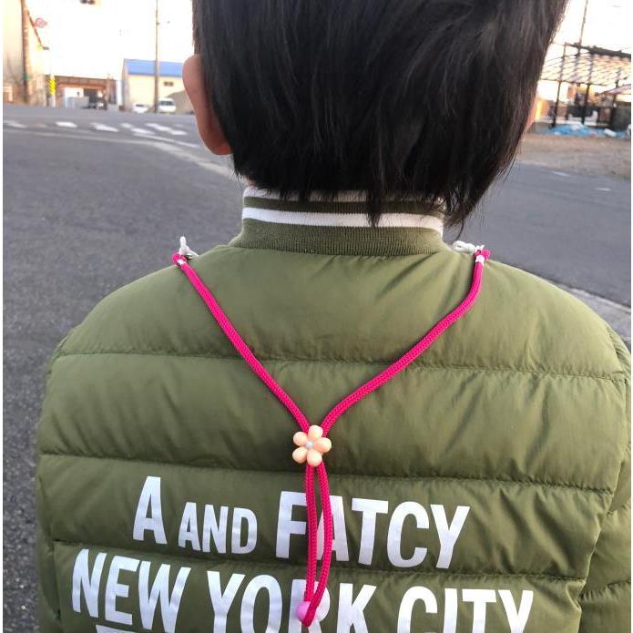 マスク用ネックストラップ ピンク 花イラスト アジャスター付き 可愛い おしゃれ 子供 キッズマスクチェーン マスク仮置 マスクバンド 落下防止 ネックレス Ropepinkfllower Tsモバイル 通販 Yahoo ショッピング